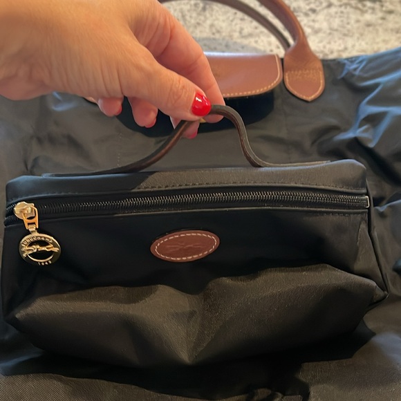 Long champ weekend bag with toiletries bag - Picture 3 of 7